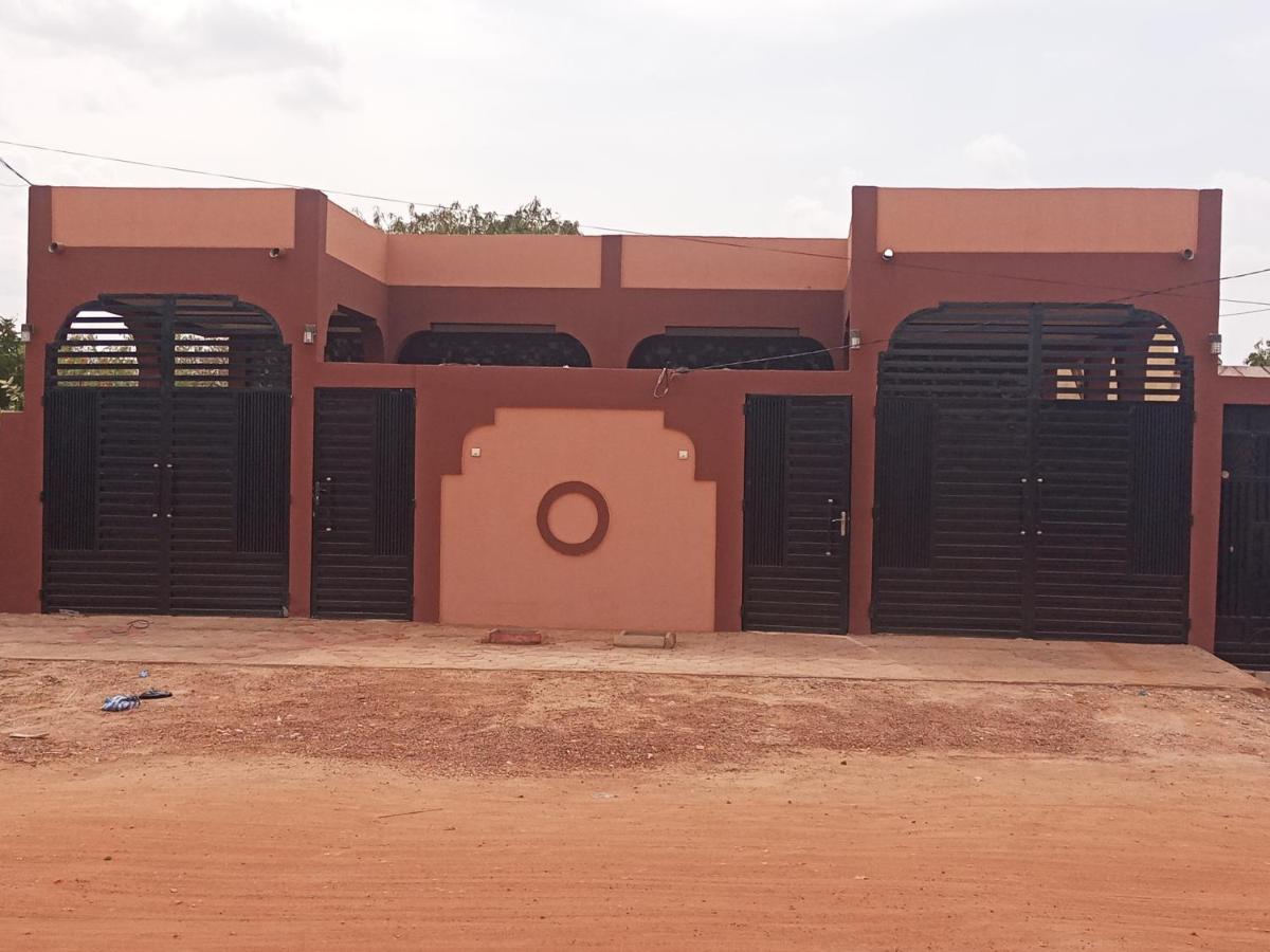 Residence Lynda Prestige Ouagadougou Eksteriør bilde